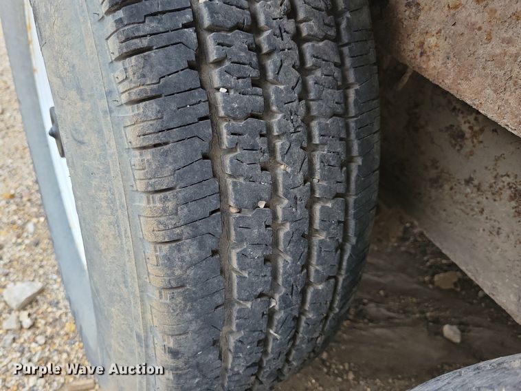 image for item DR4420 2005 Forest River Cargo Mate enclosed cargo trailer