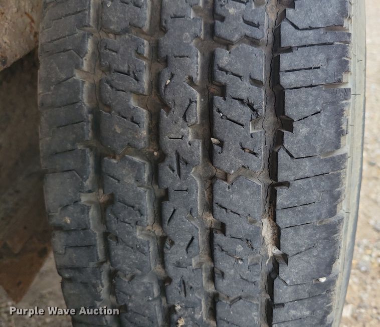 image for item DR4420 2005 Forest River Cargo Mate enclosed cargo trailer