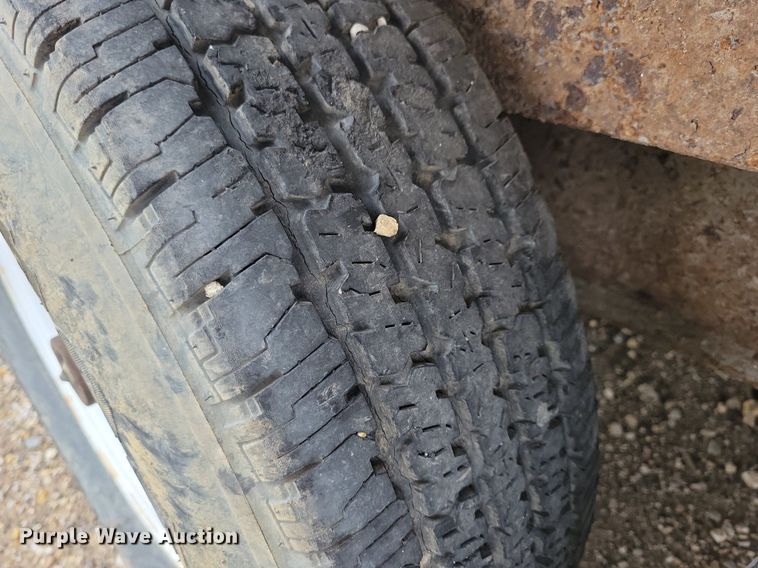 image for item DR4420 2005 Forest River Cargo Mate enclosed cargo trailer