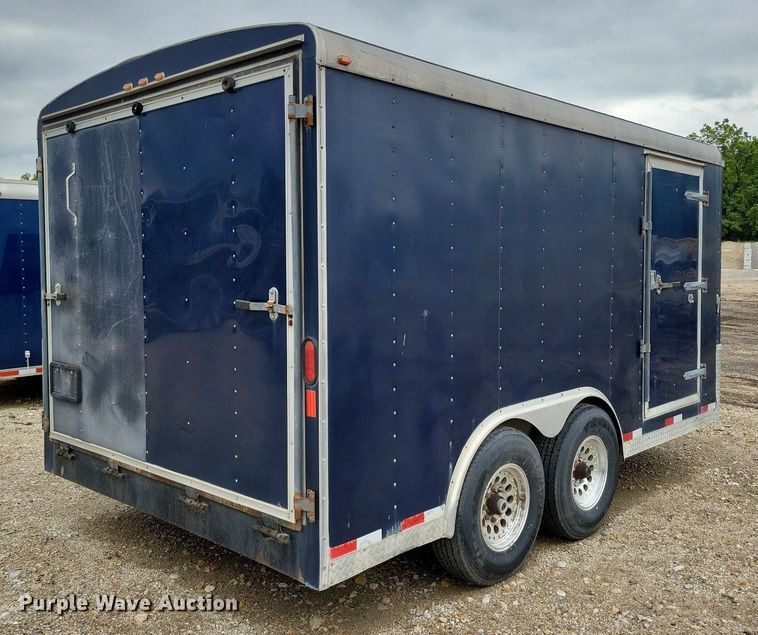 image for item DR4422 2005 Doolittle enclosed cargo trailer