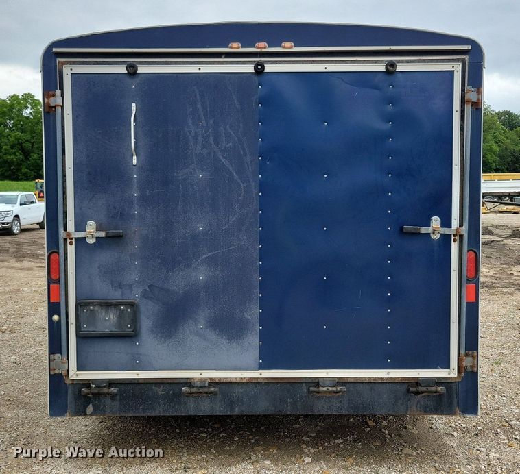 image for item DR4422 2005 Doolittle enclosed cargo trailer