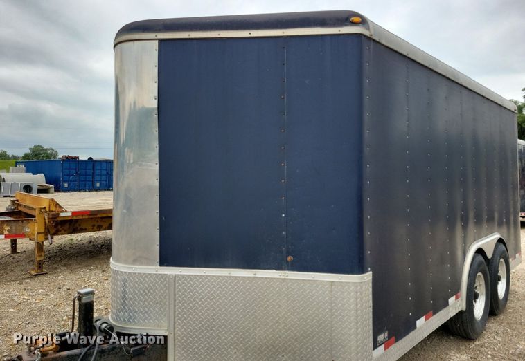 image for item DR4422 2005 Doolittle enclosed cargo trailer