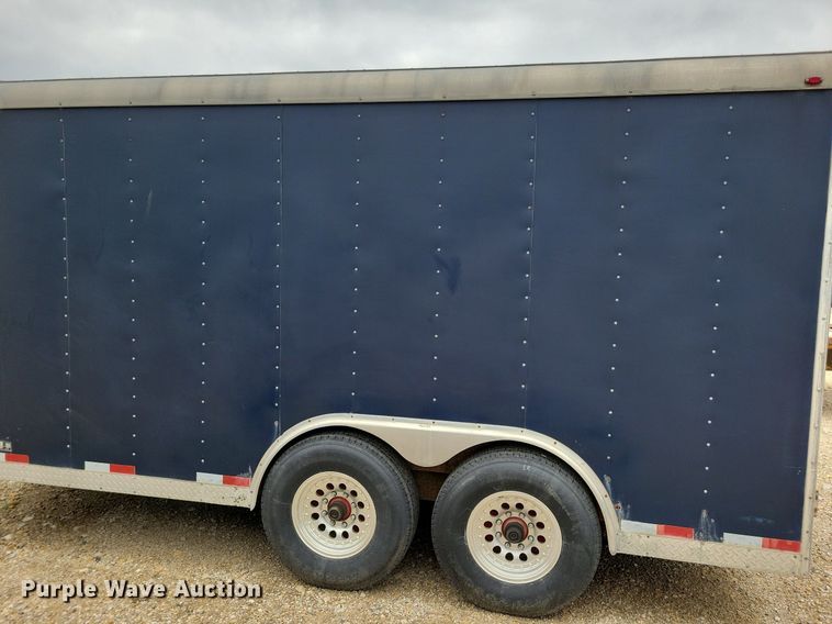image for item DR4422 2005 Doolittle enclosed cargo trailer