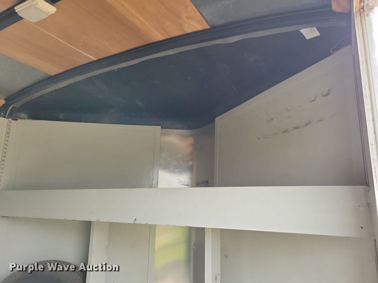 image for item DR4422 2005 Doolittle enclosed cargo trailer