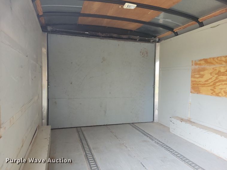 image for item DR4422 2005 Doolittle enclosed cargo trailer