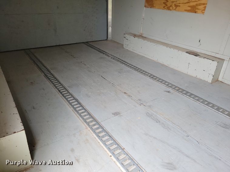 image for item DR4422 2005 Doolittle enclosed cargo trailer