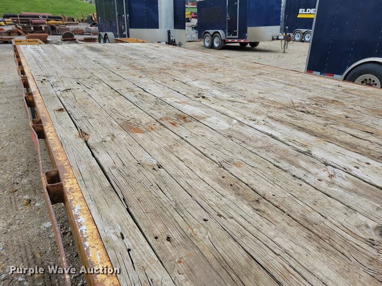 image for item DR4423 2005 Titan equipment trailer