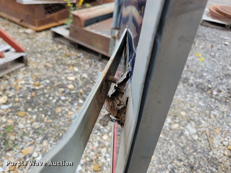 image for item DR4424 2012 Doolittle enclosed cargo trailer