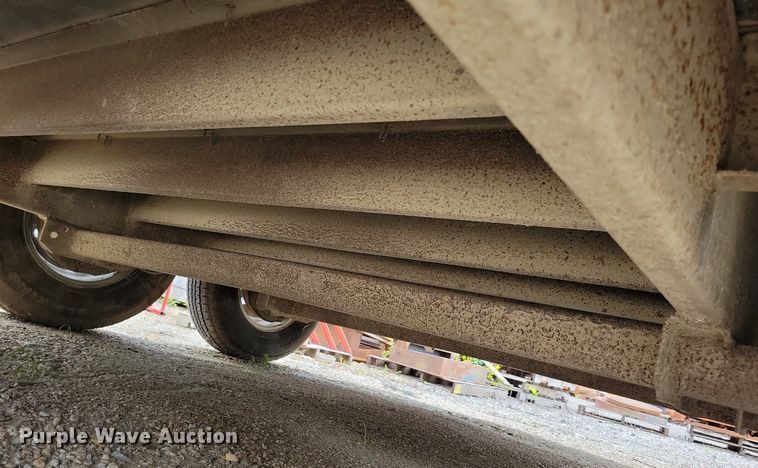 image for item DR4424 2012 Doolittle enclosed cargo trailer