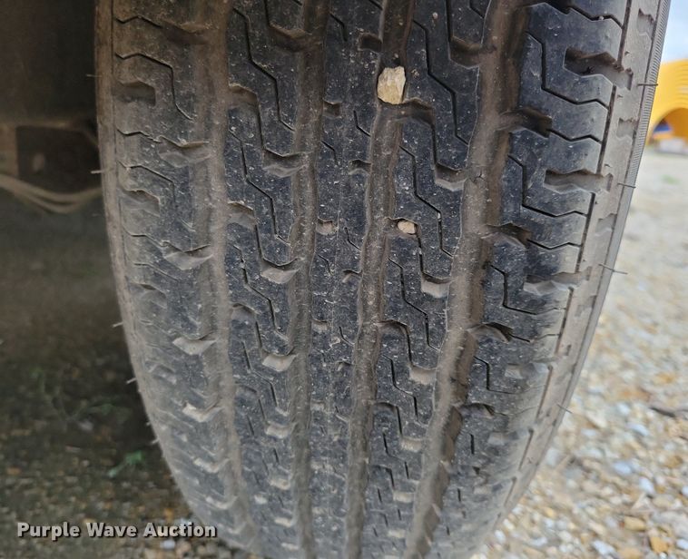 image for item DR4424 2012 Doolittle enclosed cargo trailer