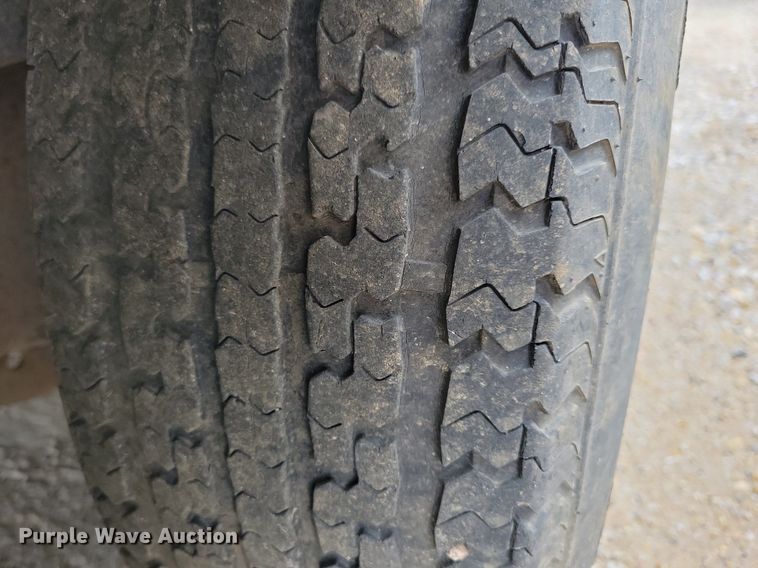 image for item DR4425 2012 Doolittle enclosed cargo trailer