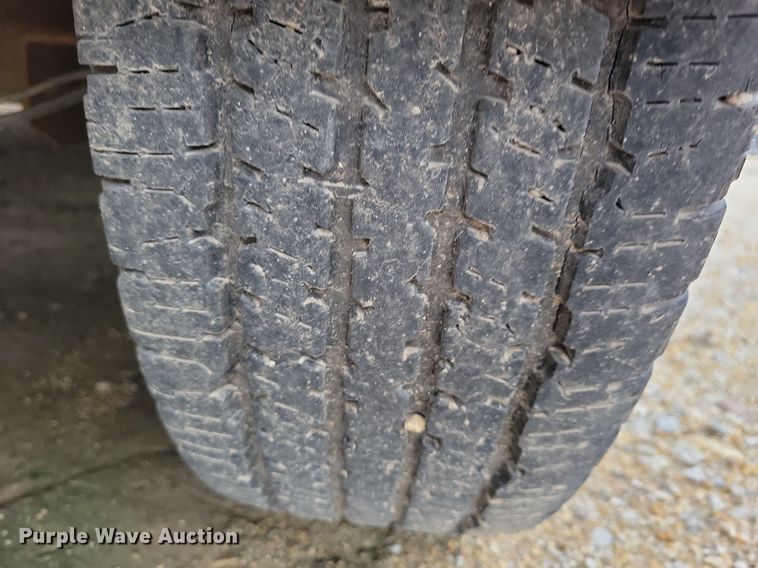 image for item DR4425 2012 Doolittle enclosed cargo trailer