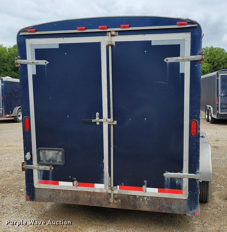 image for item DR4426 2005 Forest River Cargo Mate enclosed cargo trailer