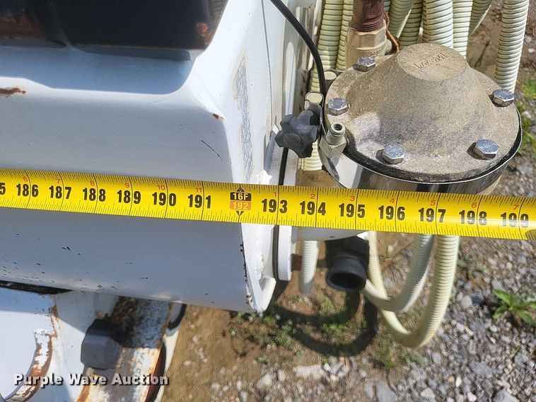 image for item DR4925 AGM water tank truck bed