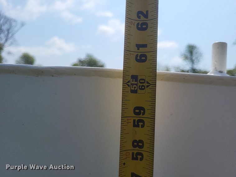 image for item DR4925 AGM water tank truck bed