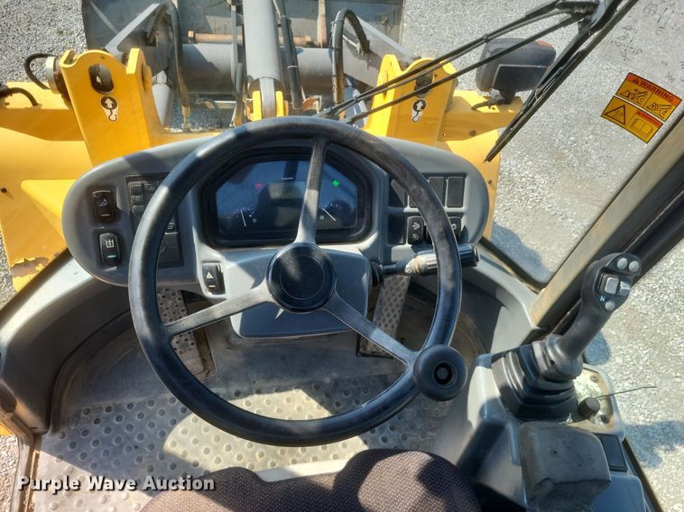 image for item DR4927 2014 Volvo L35G wheel loader