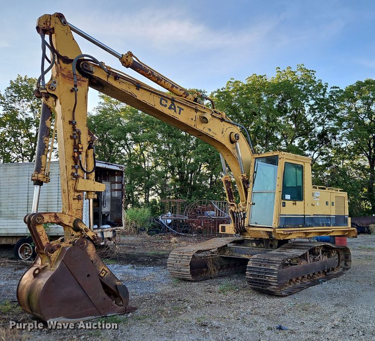 image for item DR8722 1990 Caterpillar  225B LC excavator