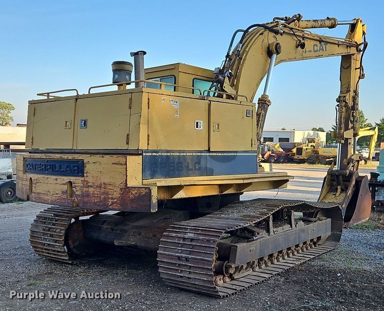 image for item DR8722 1990 Caterpillar  225B LC excavator