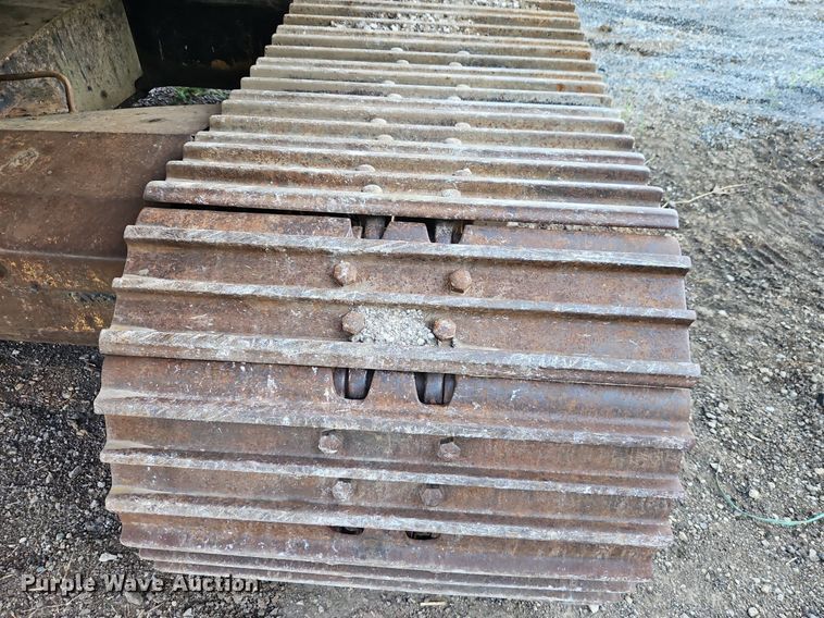 image for item DR8722 1990 Caterpillar  225B LC excavator