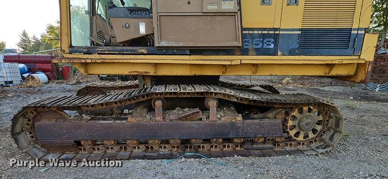 image for item DR8722 1990 Caterpillar  225B LC excavator