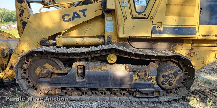 image for item DR8736 1987 Caterpillar  963 track loader