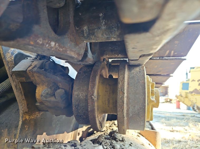 image for item DR8736 1987 Caterpillar  963 track loader