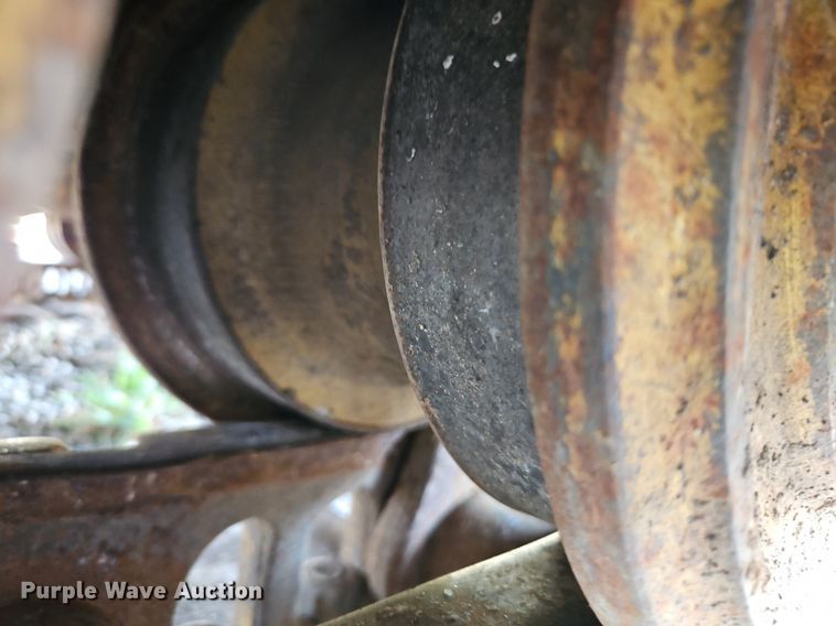 image for item DR8736 1987 Caterpillar  963 track loader