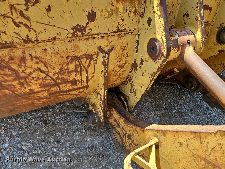 image for item DR8737 1988 Caterpillar  973 Z track loader