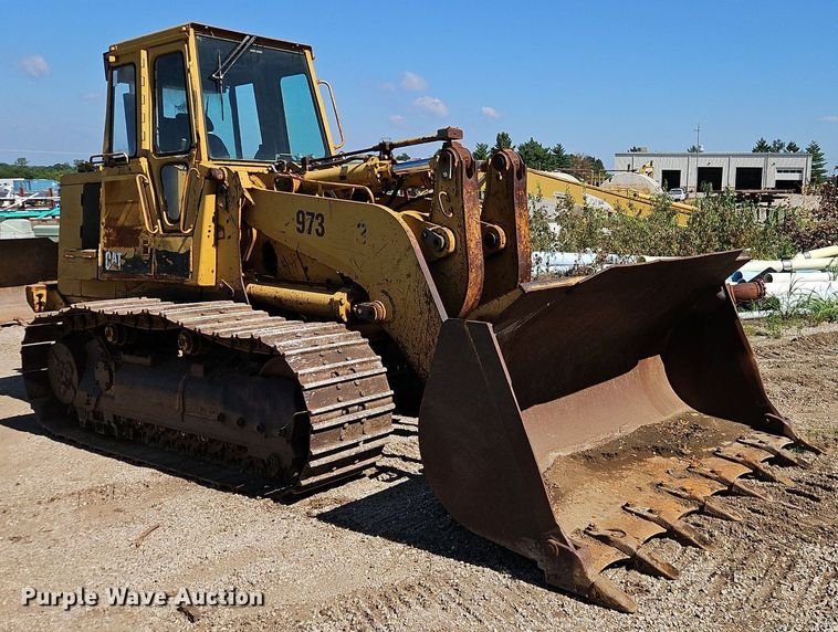 image for item DR8738 1990 Caterpillar  973 track loader