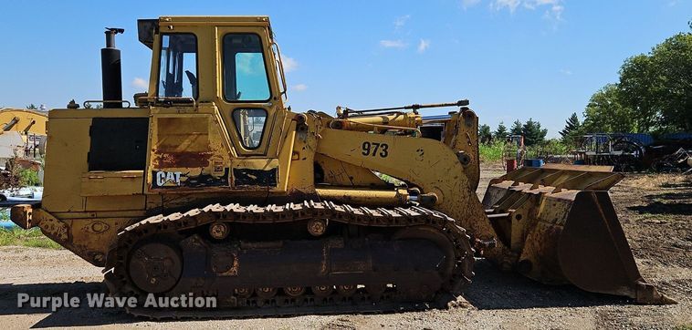 image for item DR8738 1990 Caterpillar  973 track loader