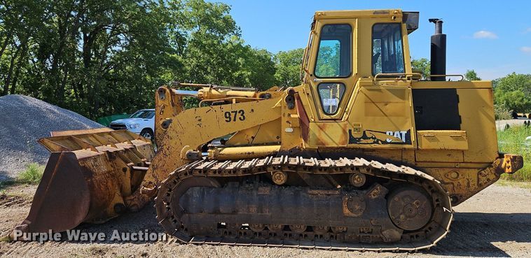 image for item DR8738 1990 Caterpillar  973 track loader
