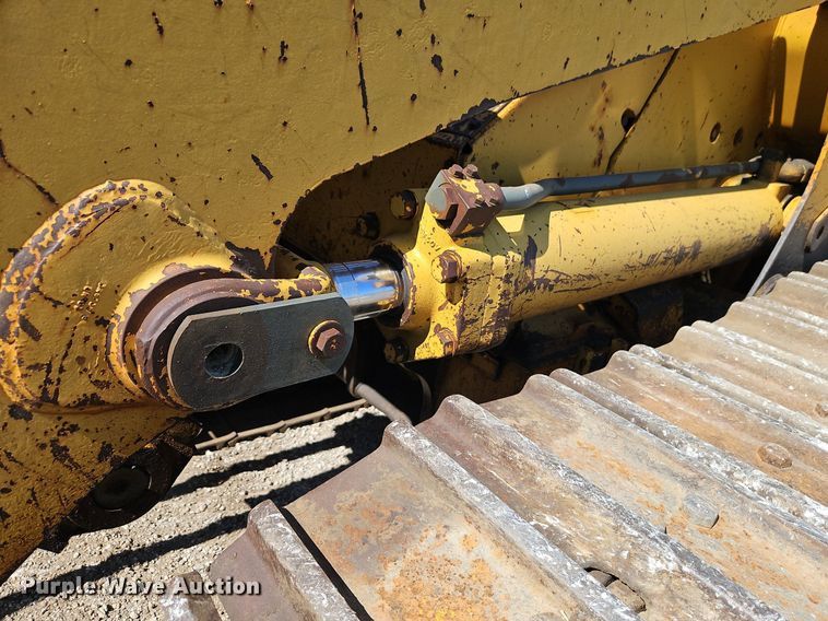 image for item DR8738 1990 Caterpillar  973 track loader