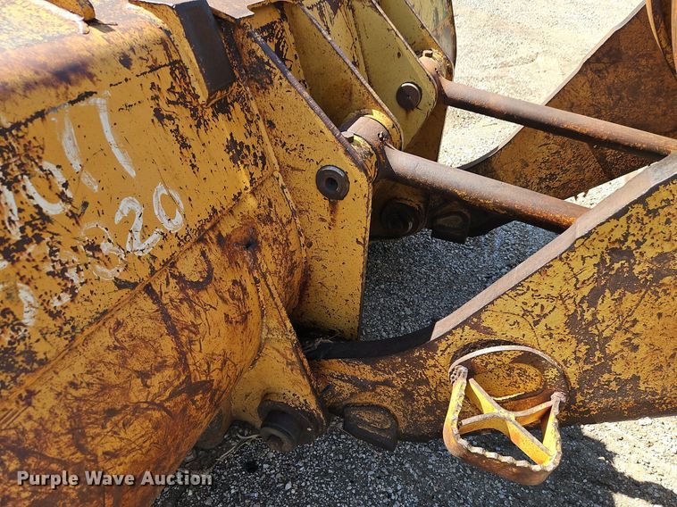 image for item DR8738 1990 Caterpillar  973 track loader