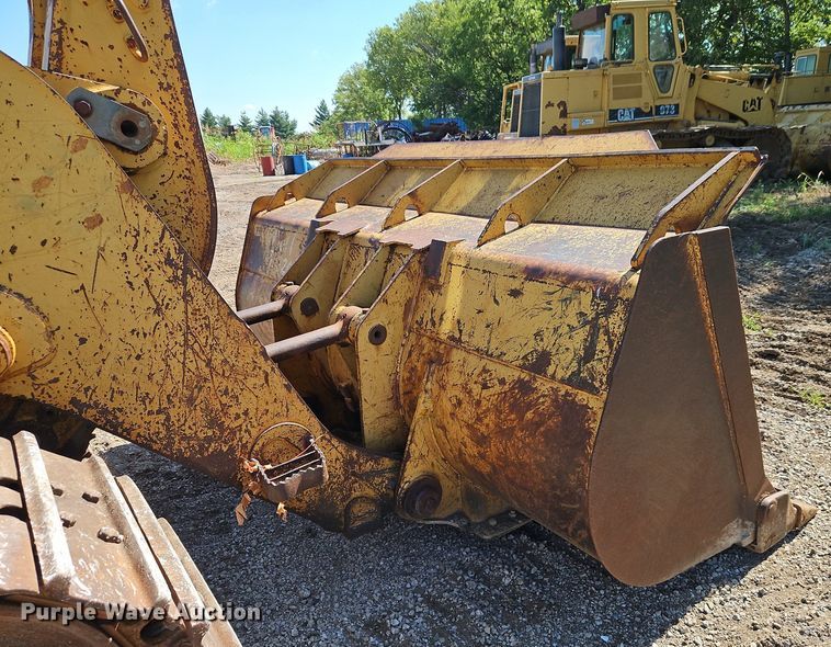 image for item DR8738 1990 Caterpillar  973 track loader