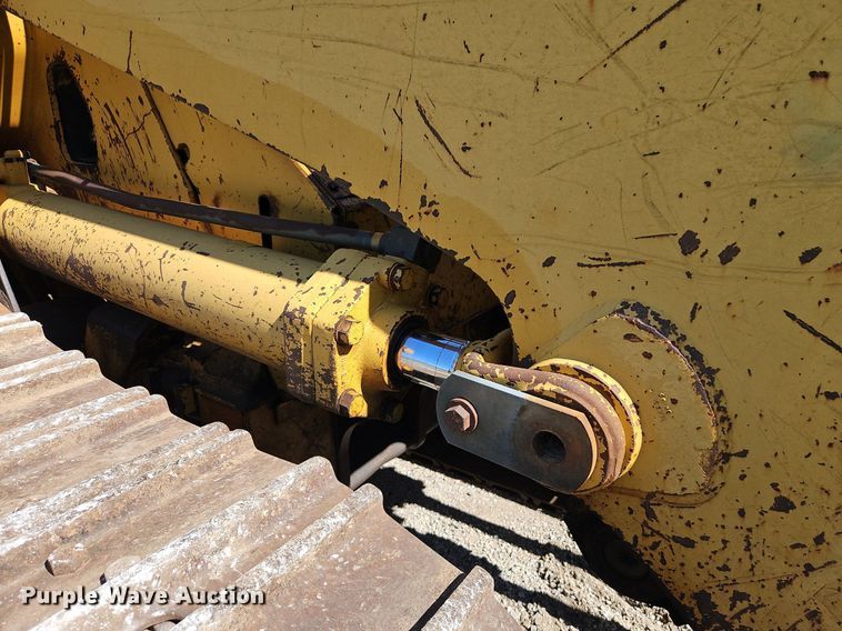 image for item DR8738 1990 Caterpillar  973 track loader