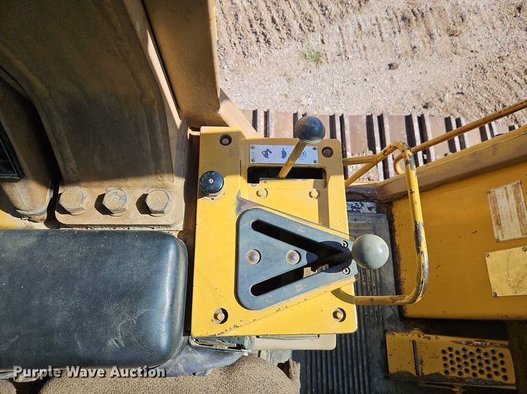 image for item DR8738 1990 Caterpillar  973 track loader