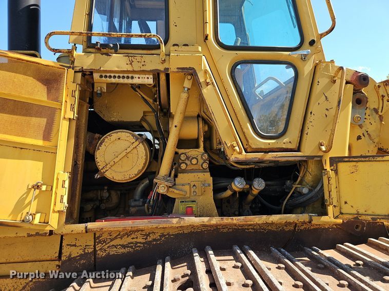 image for item DR8738 1990 Caterpillar  973 track loader