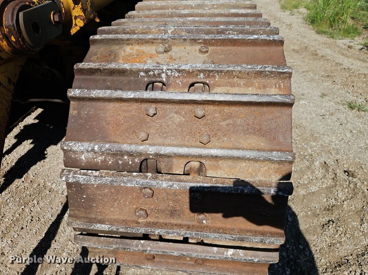 image for item DR8738 1990 Caterpillar  973 track loader