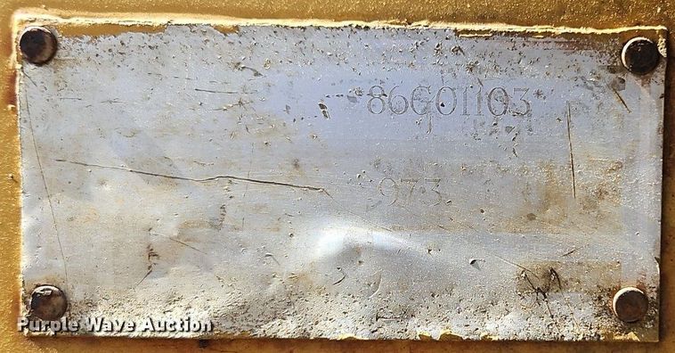 image for item DR8738 1990 Caterpillar  973 track loader