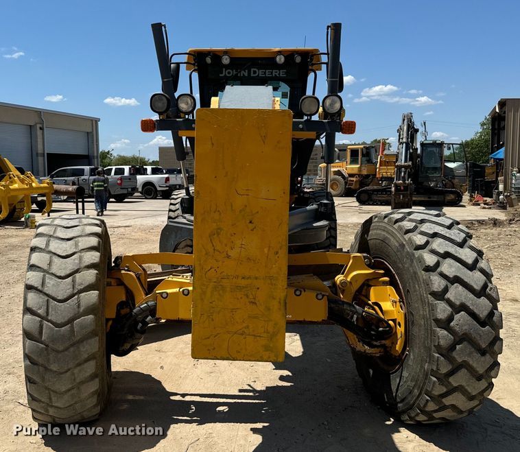 image for item DS2503 2011 John Deere 772G motor grader