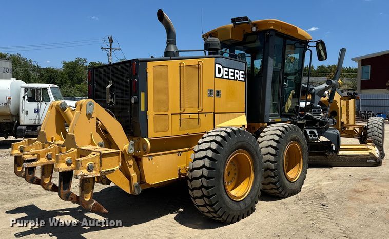 image for item DS2503 2011 John Deere 772G motor grader