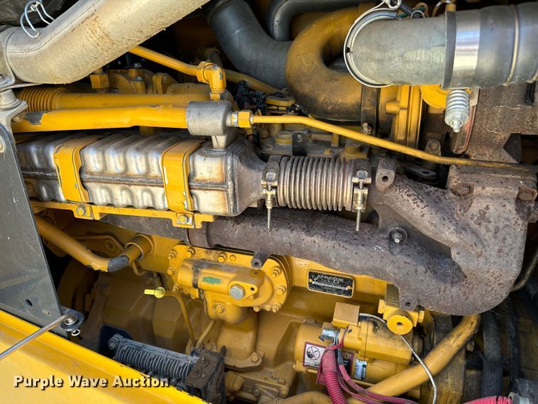 image for item DS2503 2011 John Deere 772G motor grader