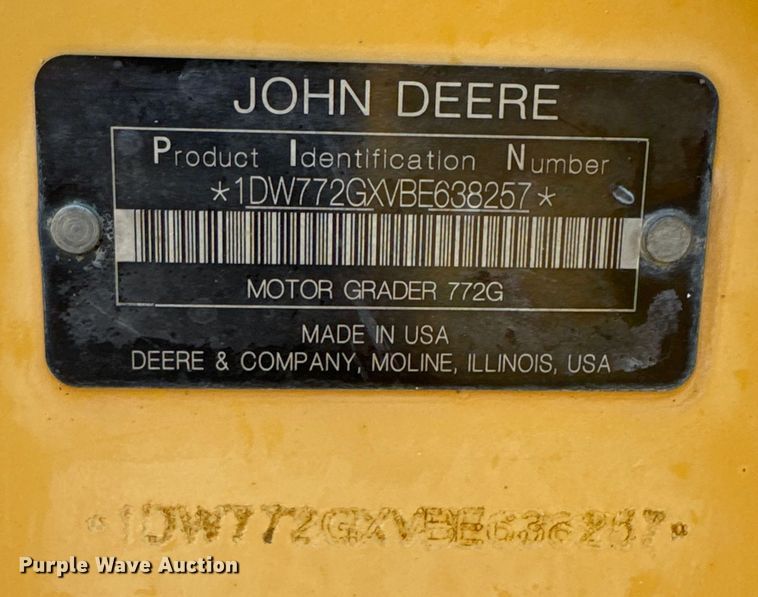image for item DS2503 2011 John Deere 772G motor grader