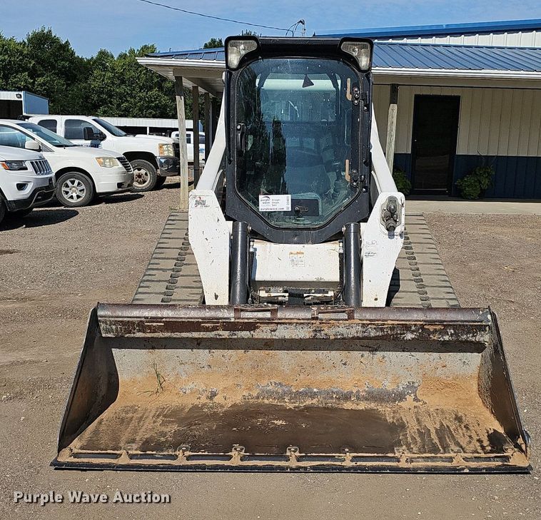 image for item DS4655 2018 Bobcat T870 tracked skid steer loader