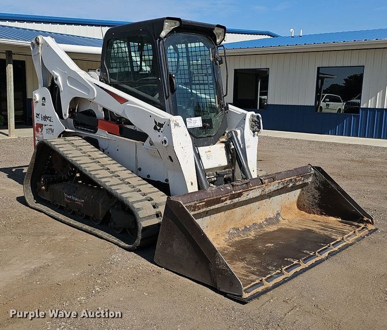 image for item DS4655 2018 Bobcat T870 tracked skid steer loader