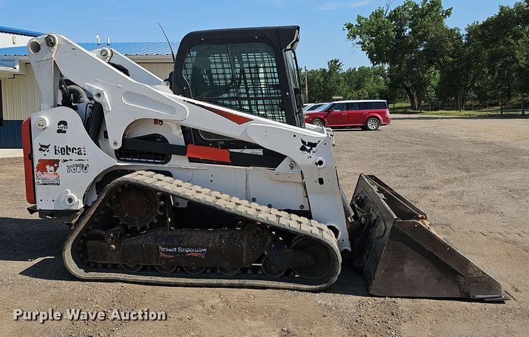 image for item DS4655 2018 Bobcat T870 tracked skid steer loader