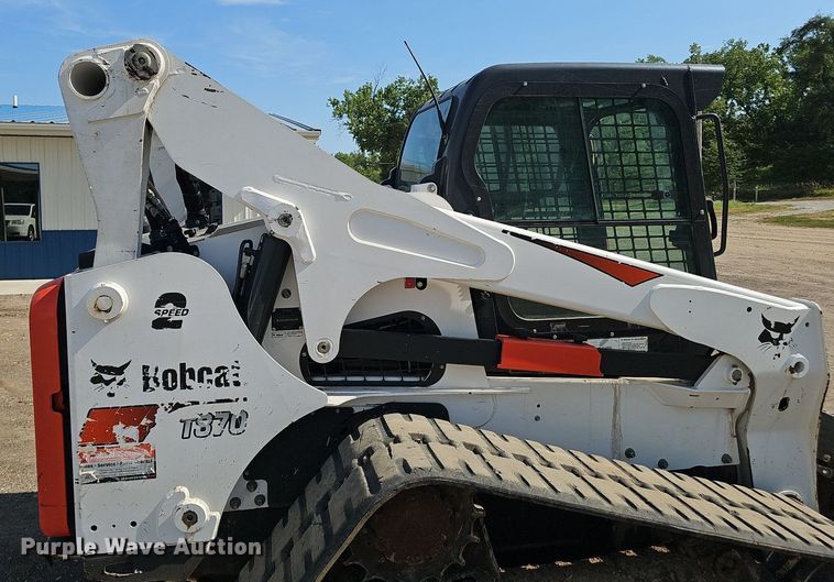 image for item DS4655 2018 Bobcat T870 tracked skid steer loader