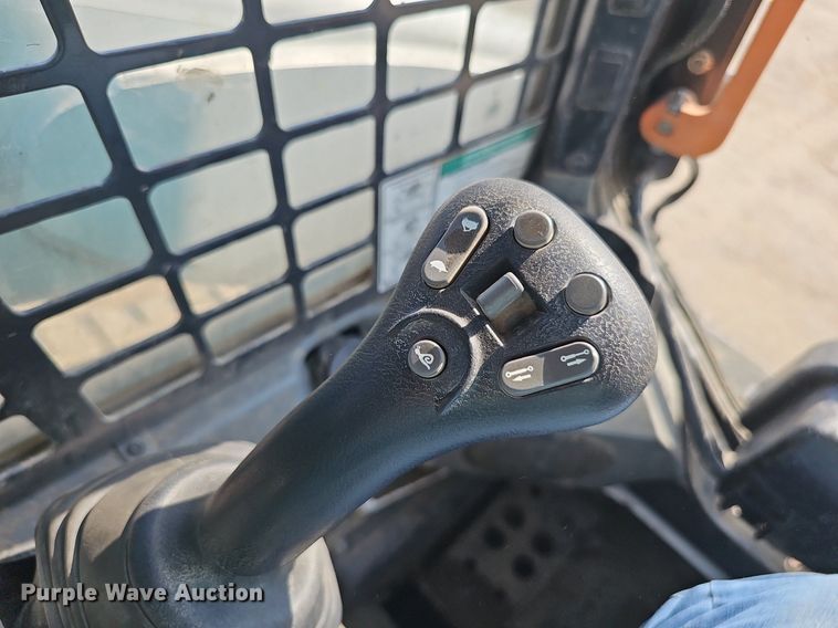 image for item DS4655 2018 Bobcat T870 tracked skid steer loader