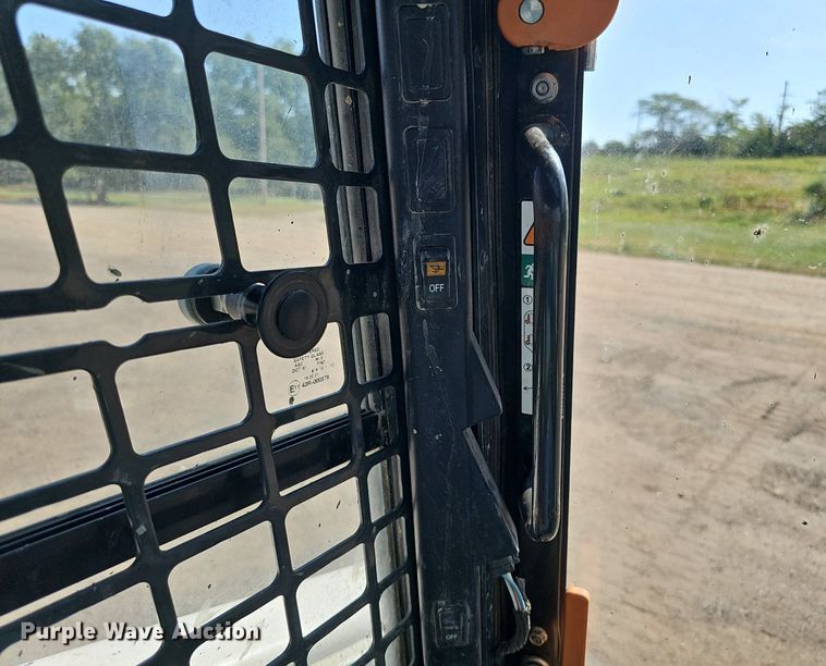 image for item DS4655 2018 Bobcat T870 tracked skid steer loader