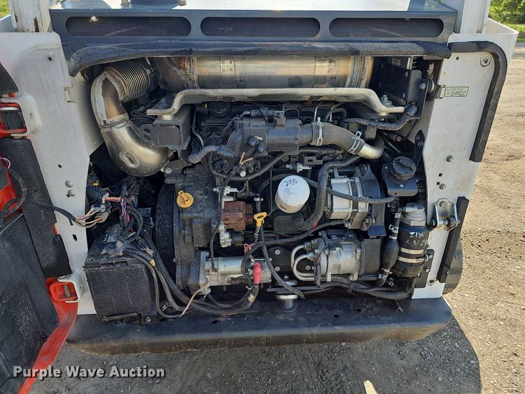 image for item DS4655 2018 Bobcat T870 tracked skid steer loader